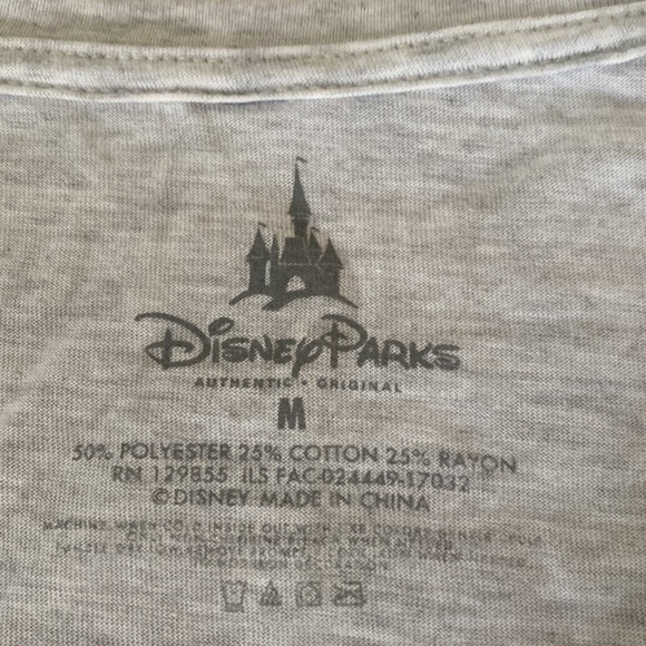 Disney tee - Picture 2 of 3